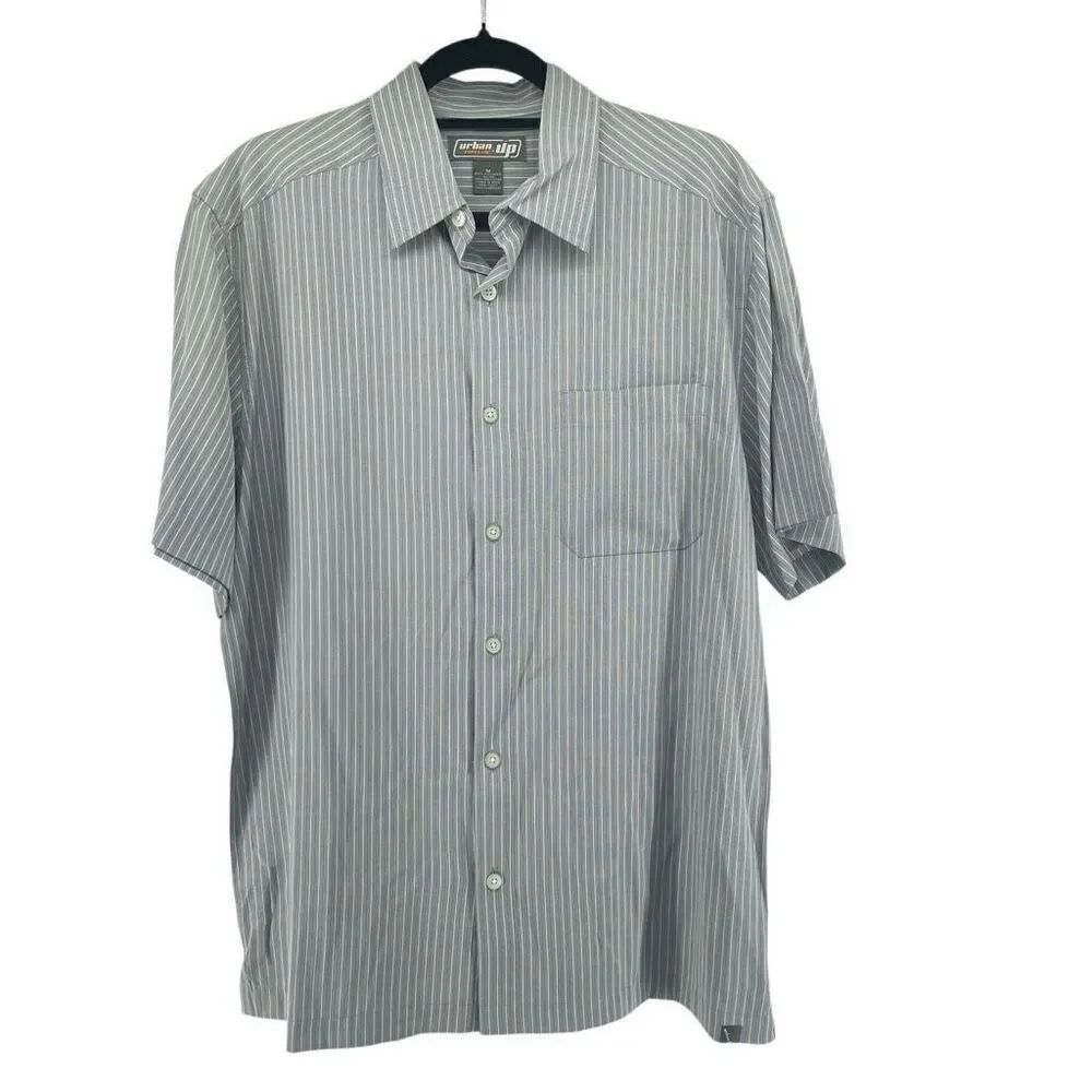 Urban Pipeline Men’s Gray White Striped Short Sleeve Collared Button Front Top M
